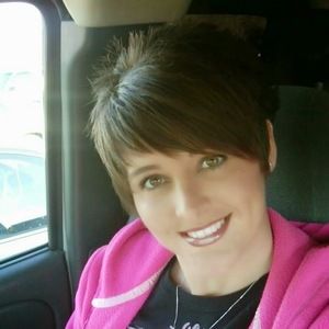 Meet your Posher, Candis